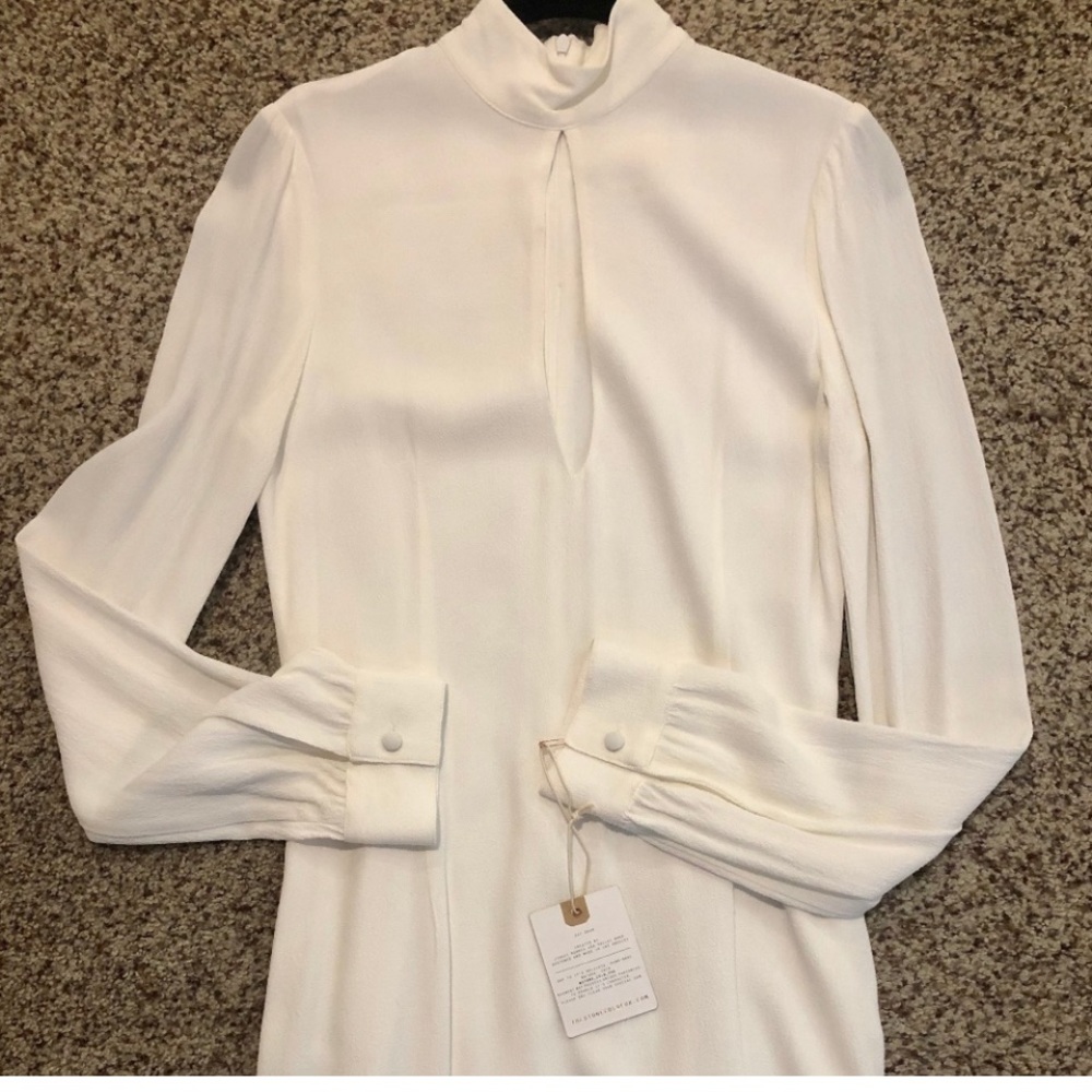 NWOT STONE COLD FOX WHITE DRESS. cutout. Long sleeve.